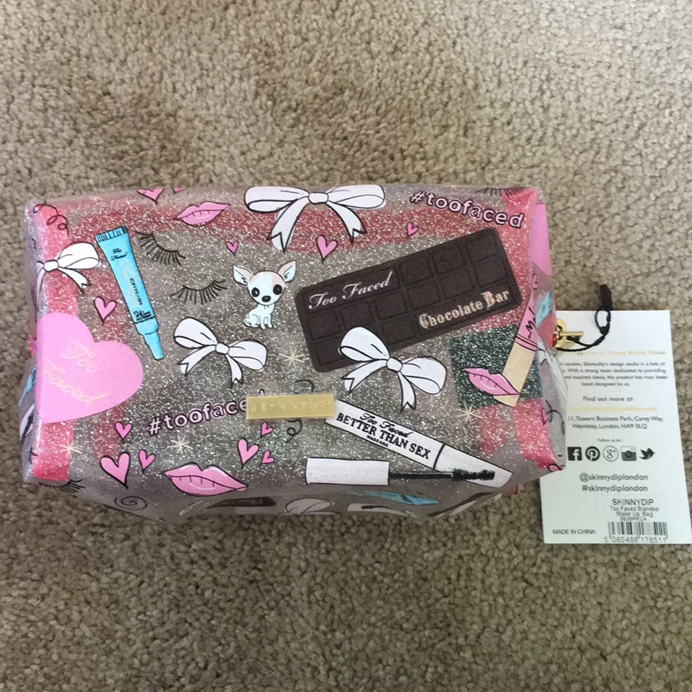 Brand new make up bag